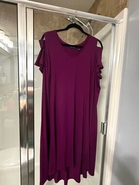 H by Halston Magenta Cold-Shoulder V-Neck High-Low Midi Dress